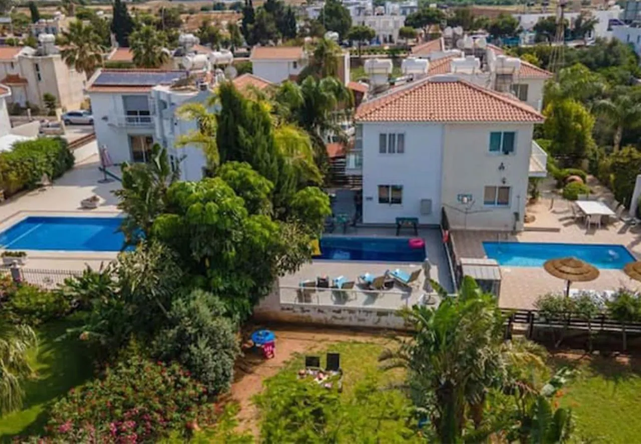 Stay Villa Eden Protaras